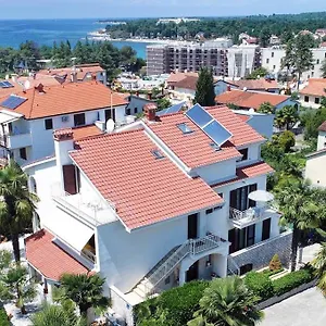  Apartament Mina