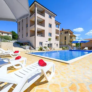  Apartament Stancija Amoroso